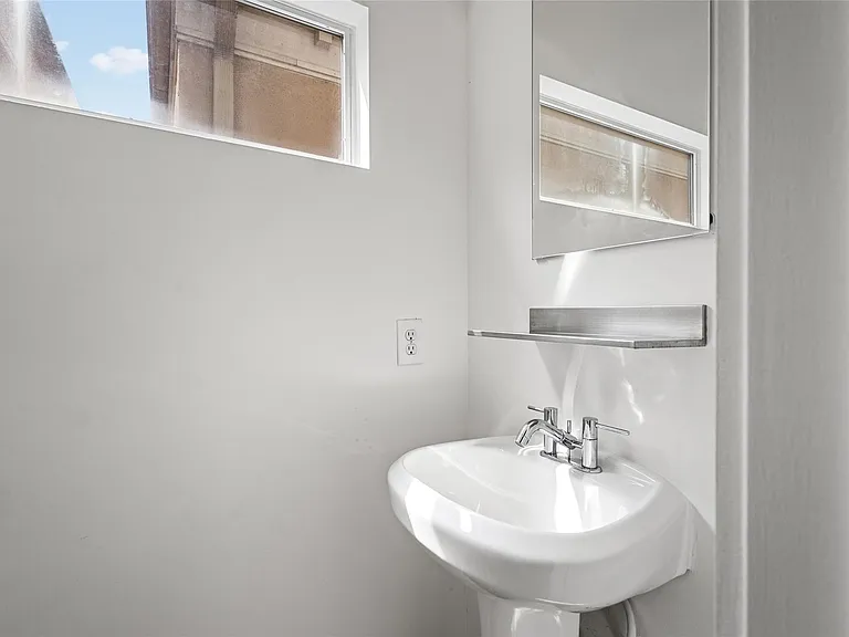 5712 Winsome Ln #5 — Photo 42