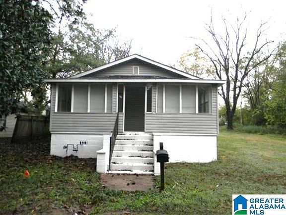5th image of 1710 Margaret Ave