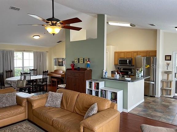 3rd image of 740 Gentle Breeze Dr