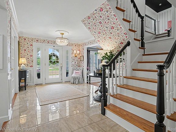 4th image of 3246 Fieldstone Dr