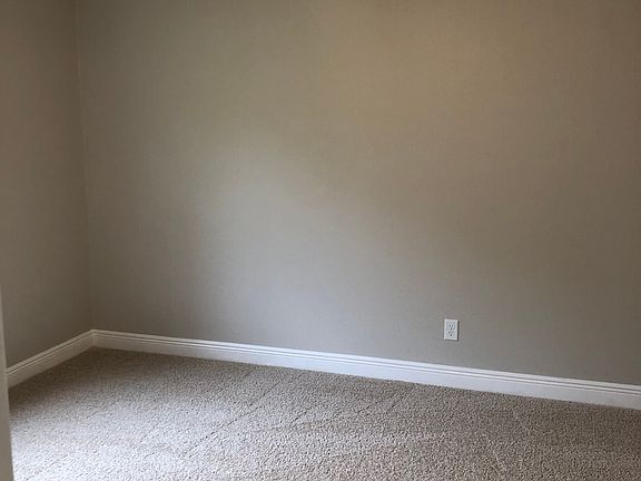5th image of 12504 Twisted Oak Dr