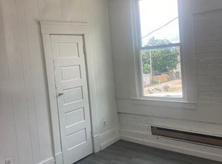 1107 1/2 Washington St W #2, Charleston, WV 25302