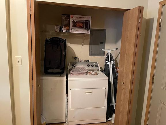 5th image of 7916 S Parnell Ave #2