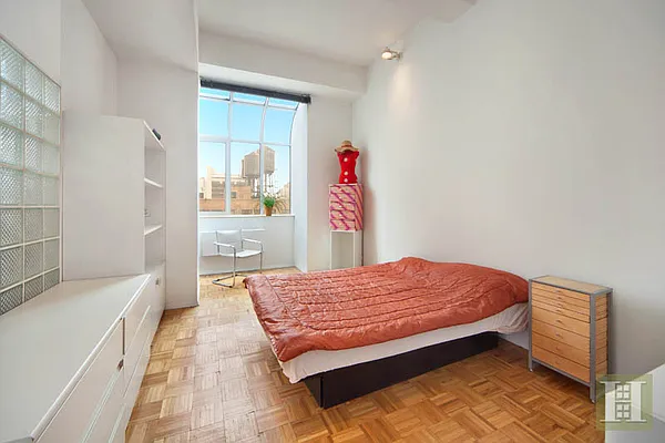 Sold by Halstead Real Estate | media 20