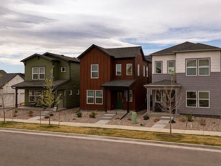 3171 Conquest St — Photo 2