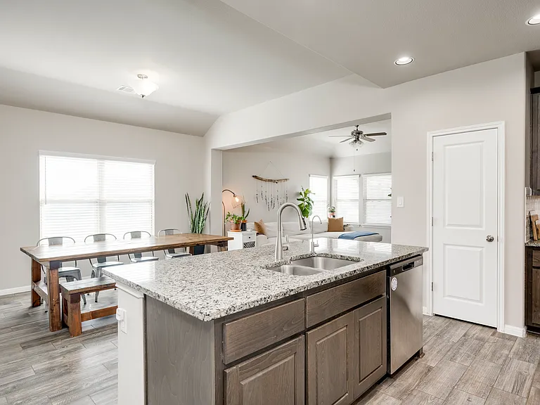 709 Tinton Falls Ln — Photo 25