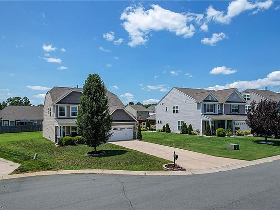 2nd image of 203 Boling Springs Ct