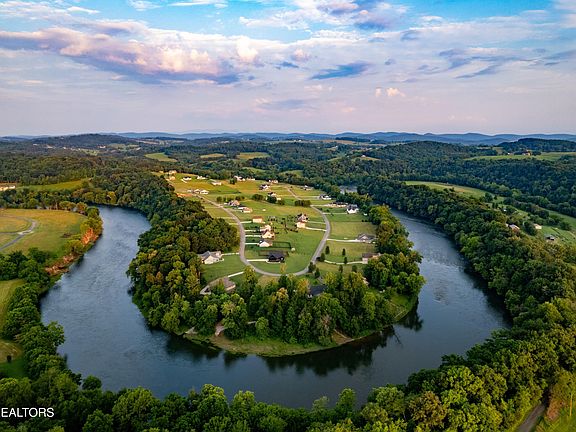 3rd image of 2029 River Mist Cir