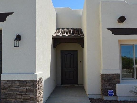 3rd image of 27300 Mesquite Ave