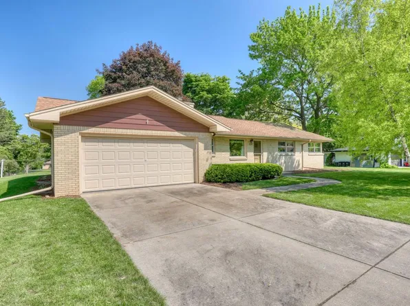 4320 North 163rd STREET, Brookfield, WI 53005