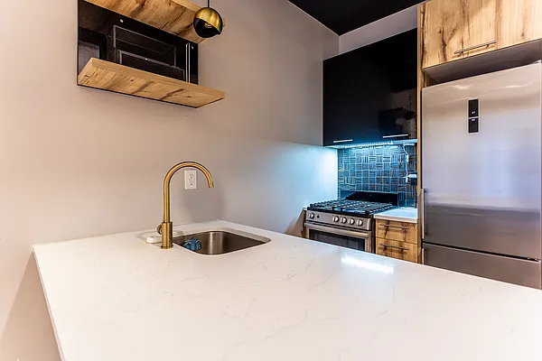 Rented by Compass | media 20