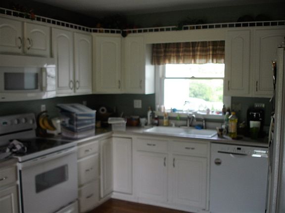 2nd image of 8019 Marshall Dr
