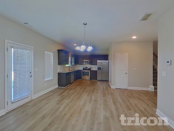 4th image of 1013 Eldon Ln