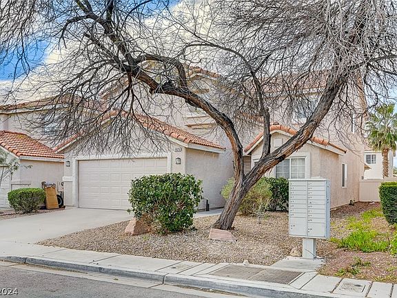3rd image of 1025 Monarch Mystic Ave
