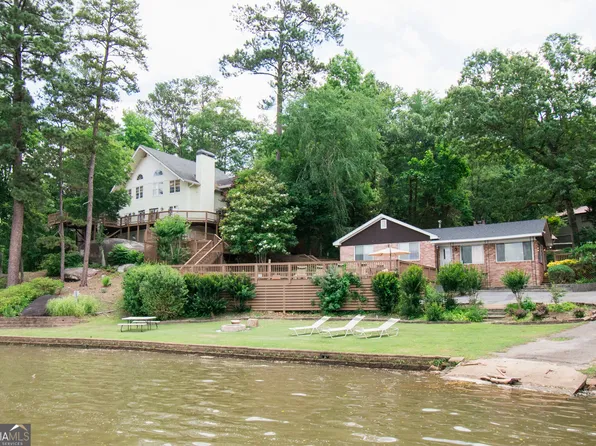 740 Rocky Point Rd, Covington, GA 30014