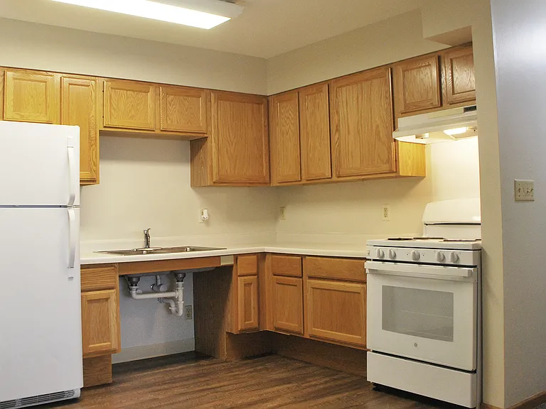 Viking Terrace Apartments — Photo 24