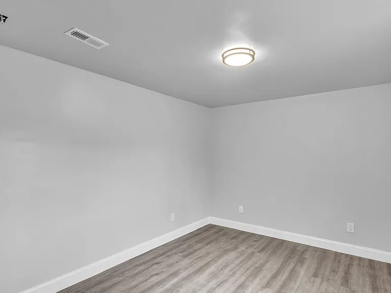 6245 E 11th St #601 — Photo 9