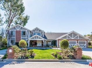 17140 Weddington St, Encino, CA 91316