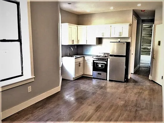 Rented by Lang Realty LLC | media 40