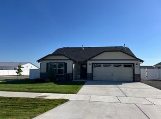 3916 N June Bug St, Post Falls, ID 83854