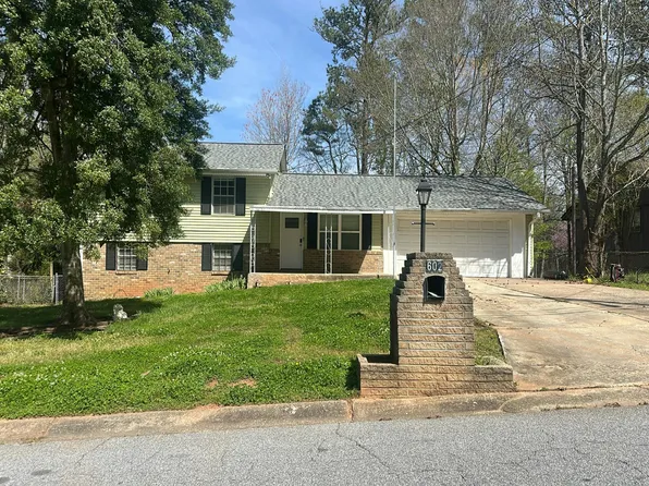 602 Dixon Rd, Jonesboro, GA 30238