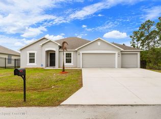 466 Fairbanks St SW, Palm Bay, FL 32908