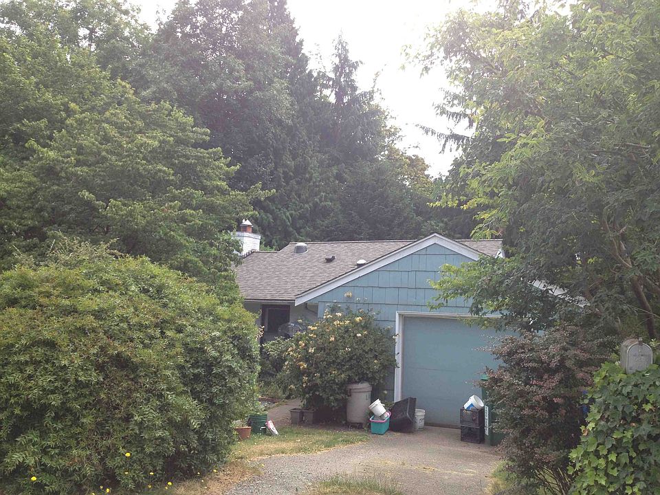 1st image of 10834 11th Ave NE