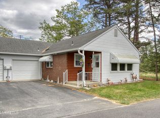 18 Alpine Rd #C, Manchester Township, NJ 08759