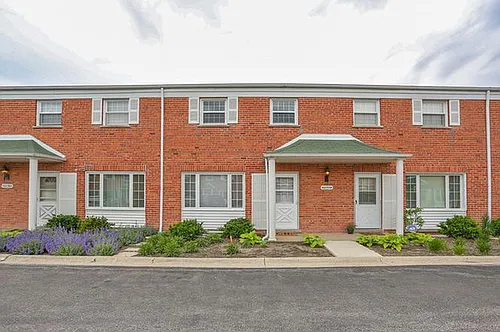 2150 Rugen Rd Photo 1