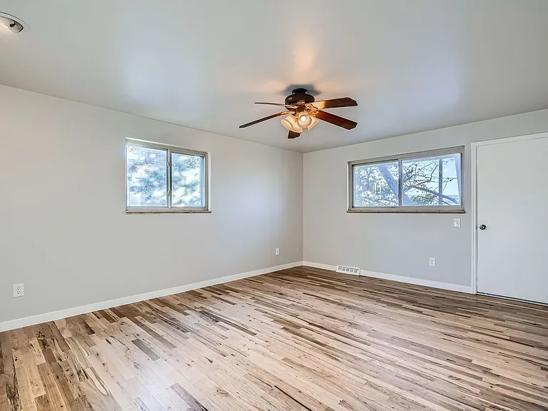 7055 S Costilla St — Photo 11