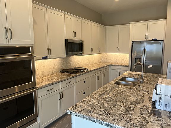 4th image of 14165 W El Cortez Pl
