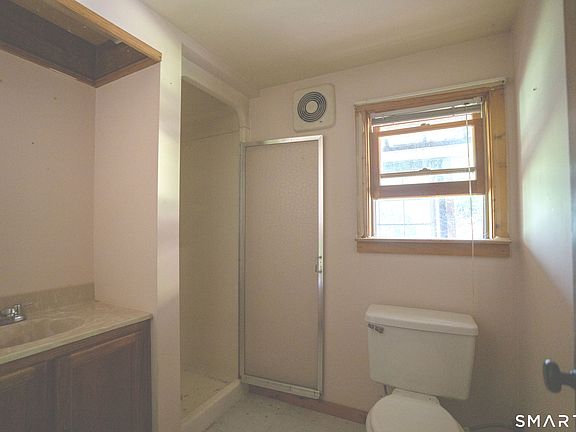 2nd image of 197 Lee Farm Drive