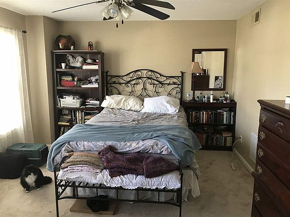 5th image of 7514 Bavarian Dr