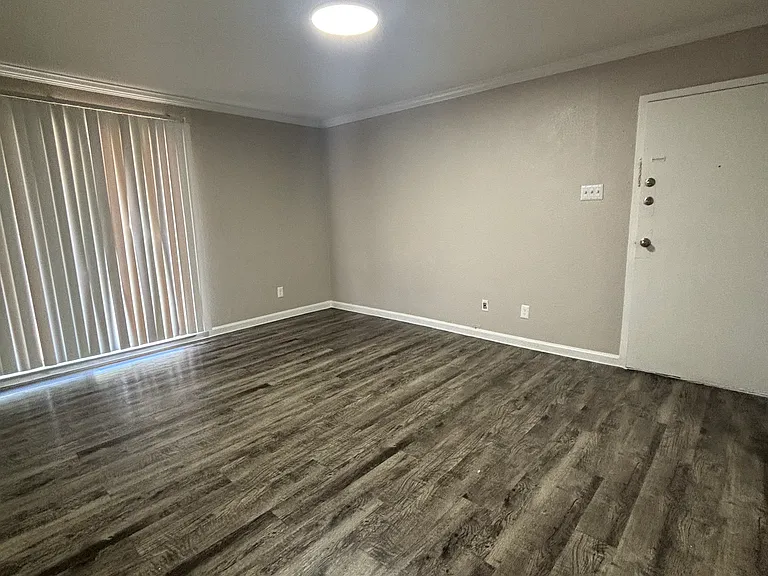 Maderas Apartments — Photo 26
