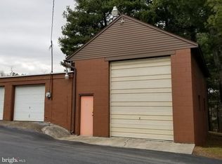 31 College Hill Rd, Enola, PA 17025