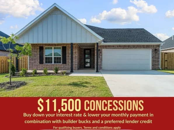 1814 Farmer St, Pea Ridge, AR 72751
