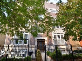 1134 W Patterson Ave #3, Chicago, IL 60613