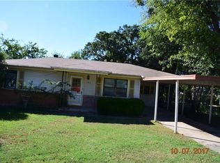 1103 15th St, Bridgeport, TX 76426