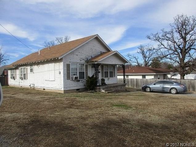 2nd image of 623 N 5th St