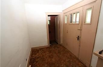 2nd image of 10619 1/2 Felton St
