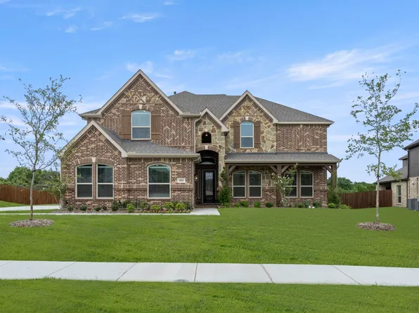 1001 E Hidden Lakes Dr, Desoto, TX 75115