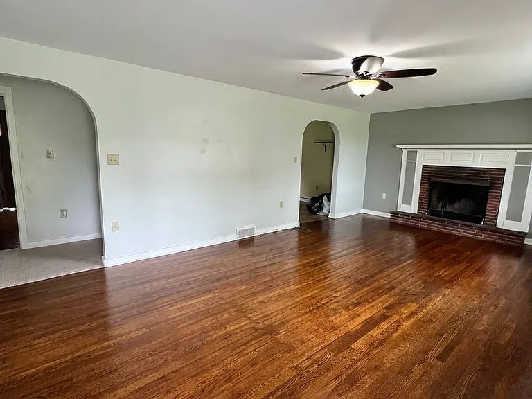 2399 New Holland Pike — Photo 12
