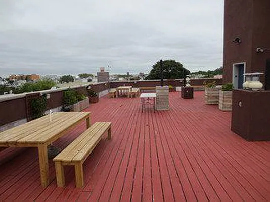 Rented by Parlor Real Estate Corp | media 8