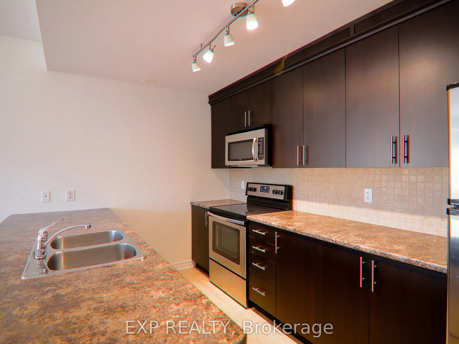 2 bed, $2,150 — Photo 3