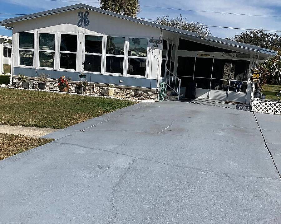1st image of 5627 James Dr