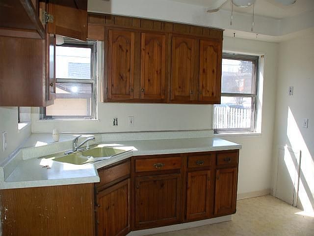 2nd image of 6403 Sunderland Dr