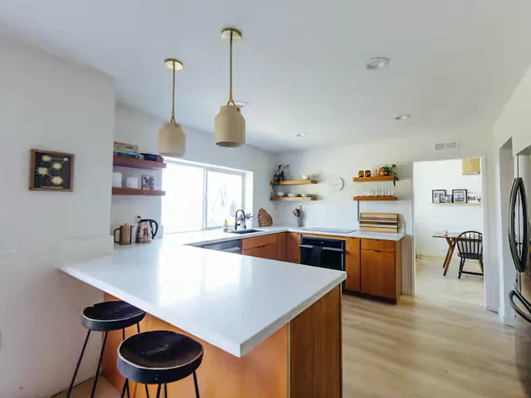 3557 Seafarer Dr — Photo 7