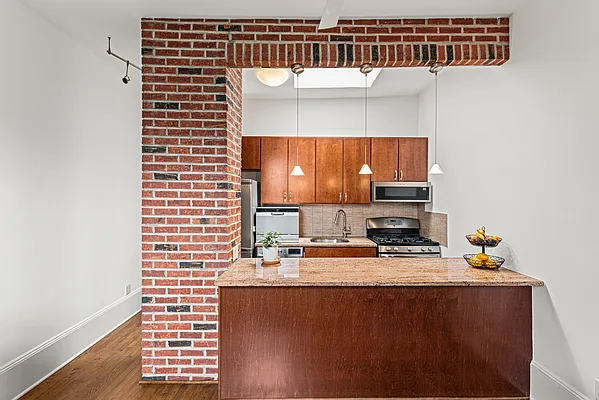 Sold by SERHANT. | media 5