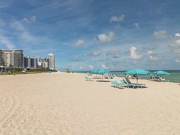 4th image of 5701 Collins Ave APT 804
