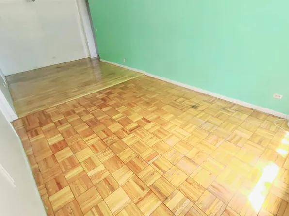 63-11 Queens Boulevard image 8 of 24